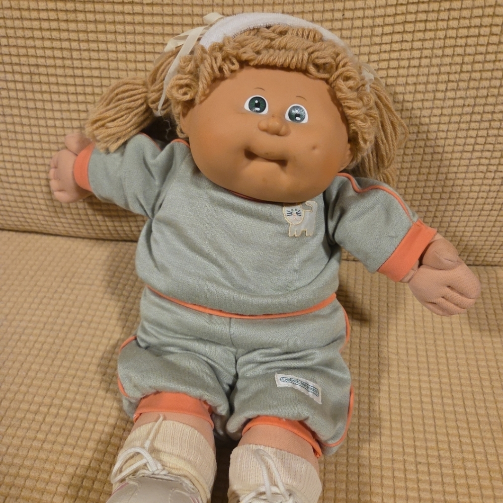 Cabbage Patch Kids Doll w/ Blonde Hair & Green Eyes, 1980s